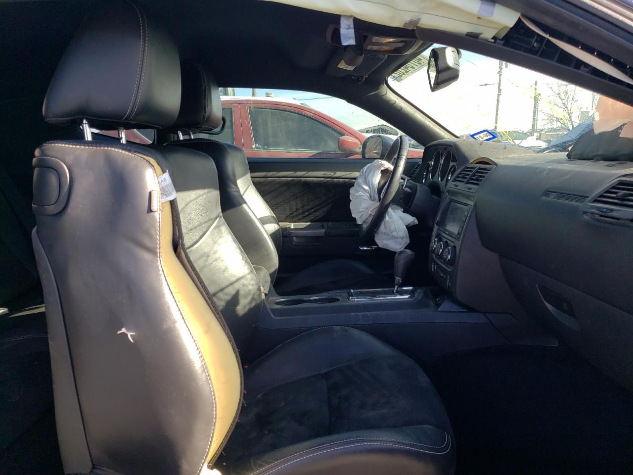 Photo 15 from auction – 2014 DODGE CHALLENGER with VIN 2C3CDYBTXEH182000