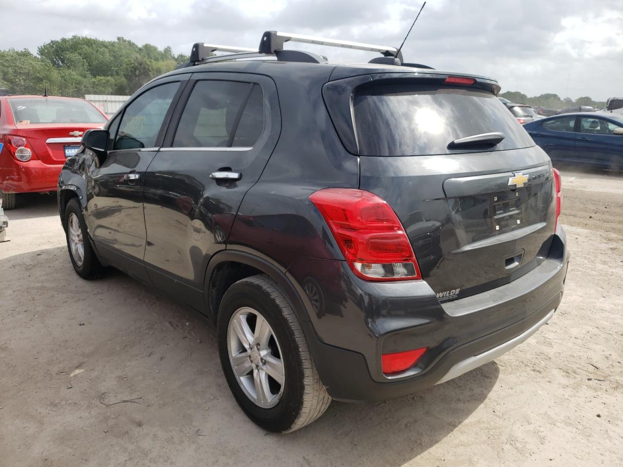 Photo 3 from auction – 2017 CHEVROLET TRAX 1LT with VIN 3GNCJLSBXHL205177