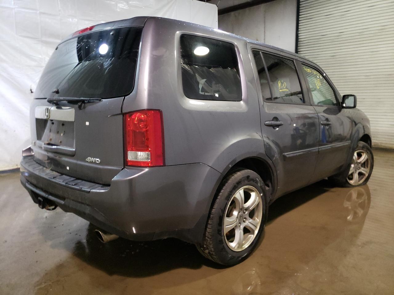 Photo 4 from auction – 2014 HONDA PILOT EXLN with VIN 5FNYF4H78EB003974