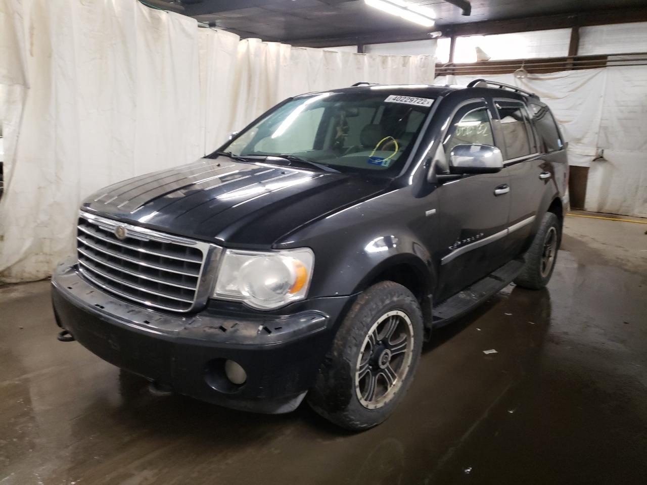 Photo 15 from auction – 2008 CHRYSLER ASPEN LIMI with VIN 1A8HW58218F157168