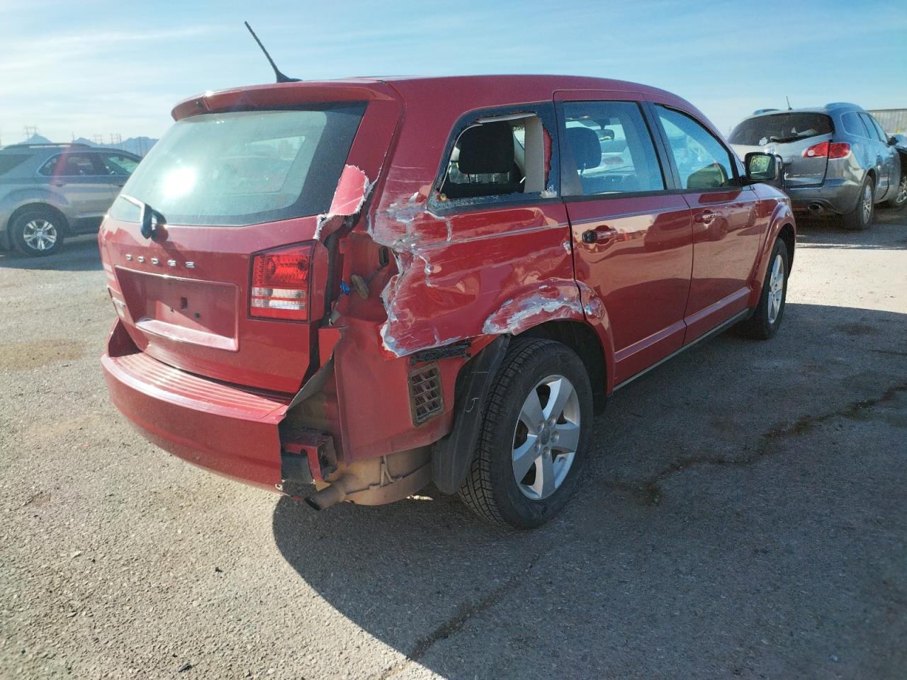 Foto 4 de la subasta – 2013 DODGE JOURNEY SE con VIN 3C4PDCAB2DT565637