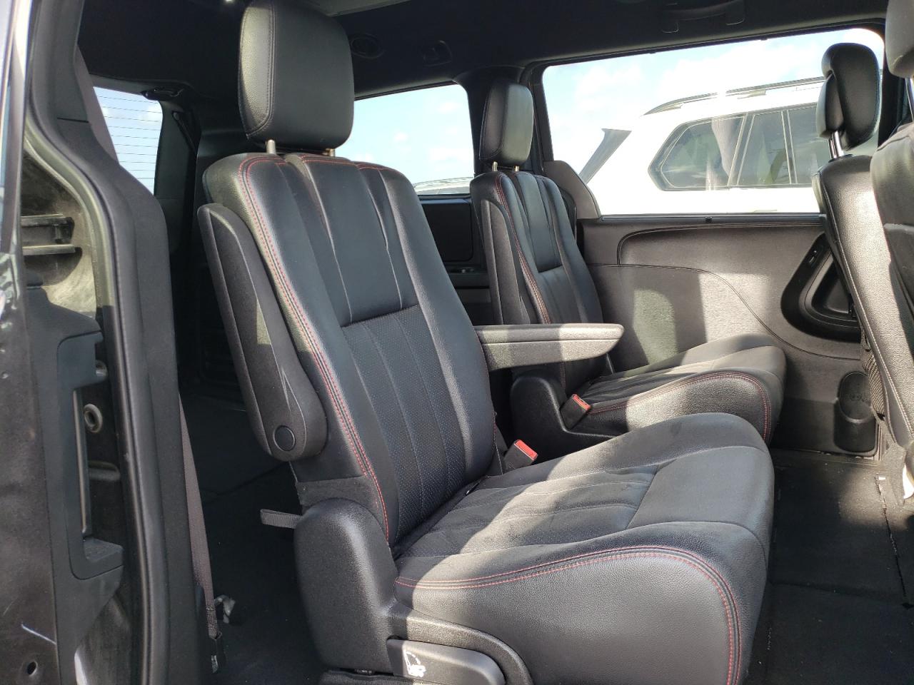 Zdjęcie 6 z aukcji – 2019 DODGE GRAND CARA z VIN 2C4RDGEG2KR670023