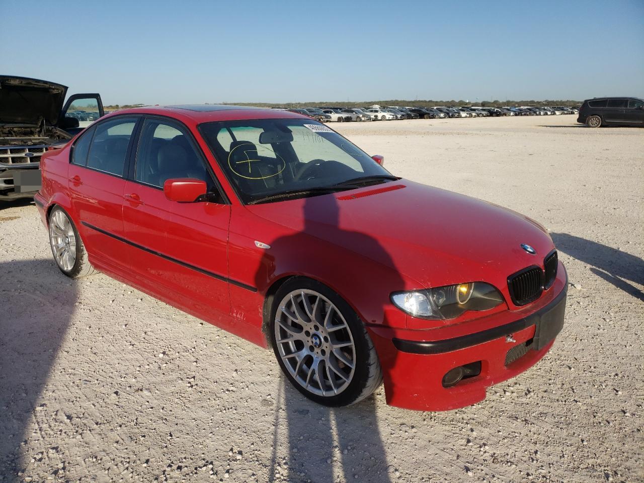 BMW 330 I 2005 with VIN WBAEV53415KM08194 - Photo from auction