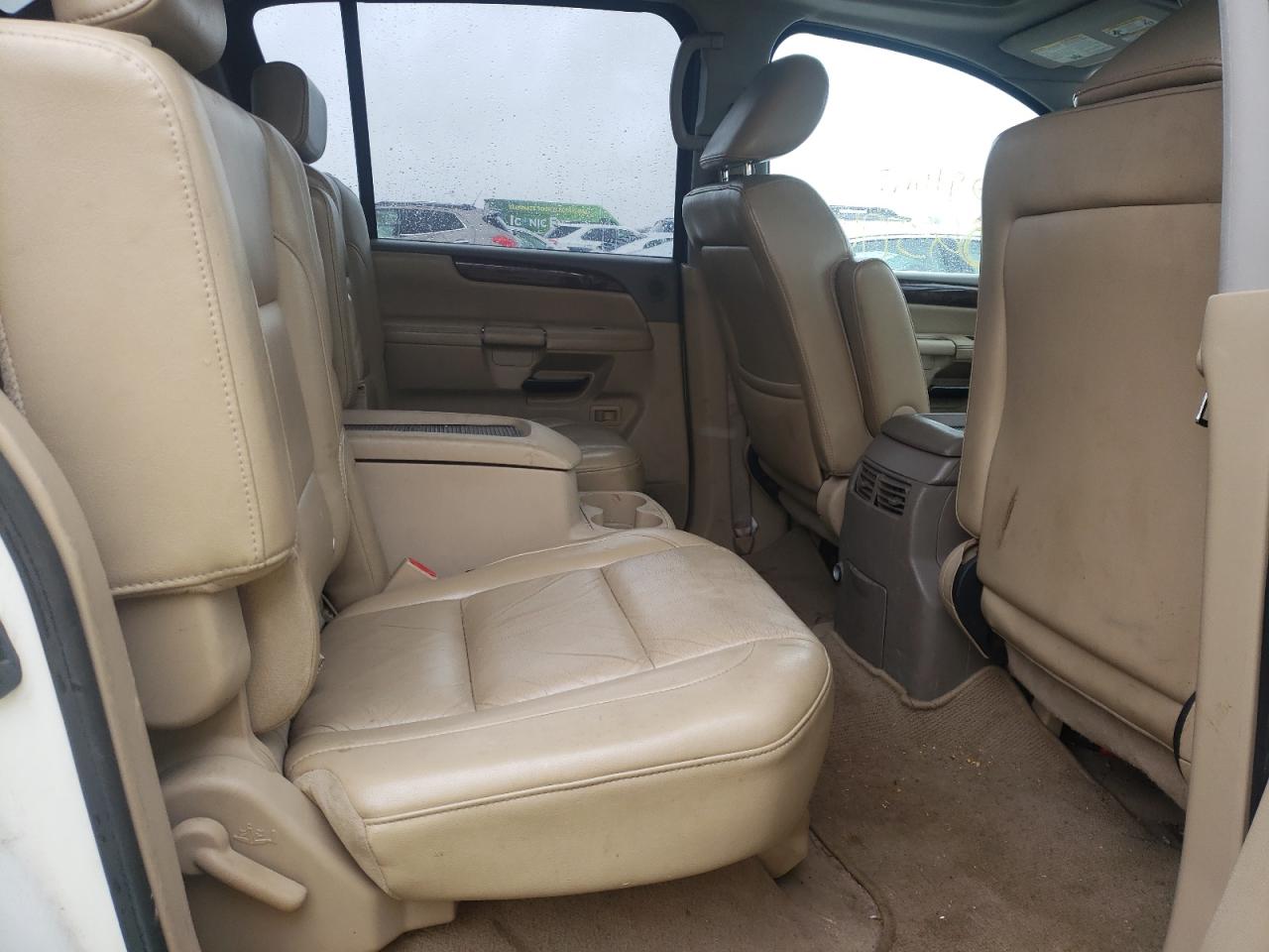 Photo 6 from auction – 2011 NISSAN ARMADA PLA with VIN 5N1AA0NE2BN617536