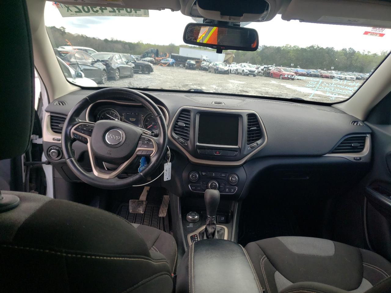 Photo 9 from auction – 2014 JEEP CHEROKEE L with VIN 1C4PJMCS2EW127885