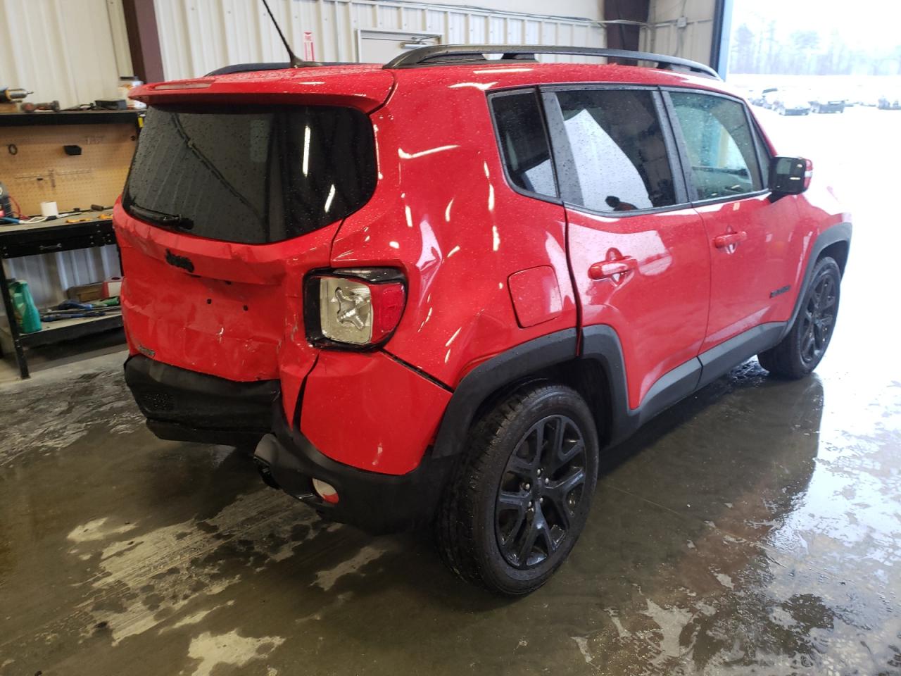 Photo 4 from auction – 2017 JEEP RENEGADE L with VIN ZACCJABB5HPG16748