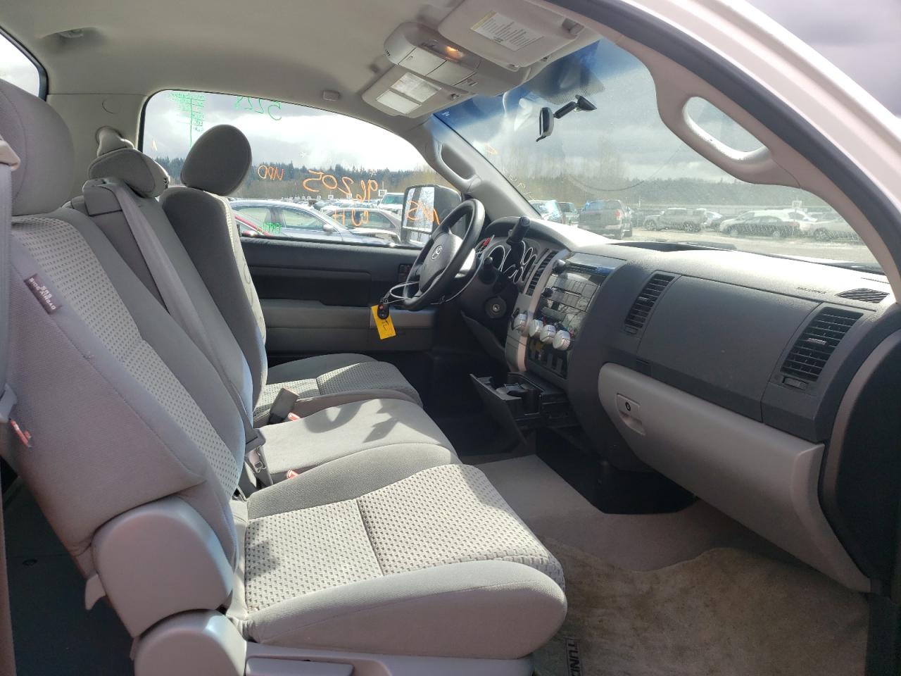 Photo 5 from auction – 2007 TOYOTA TUNDRA with VIN 5TFMV52177X007745