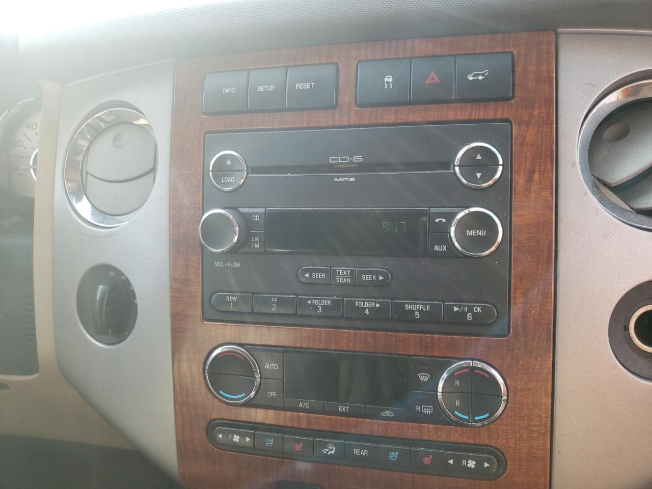 Photo 9 from auction – 2008 FORD EXPEDITION with VIN 1FMFU18538LA07891