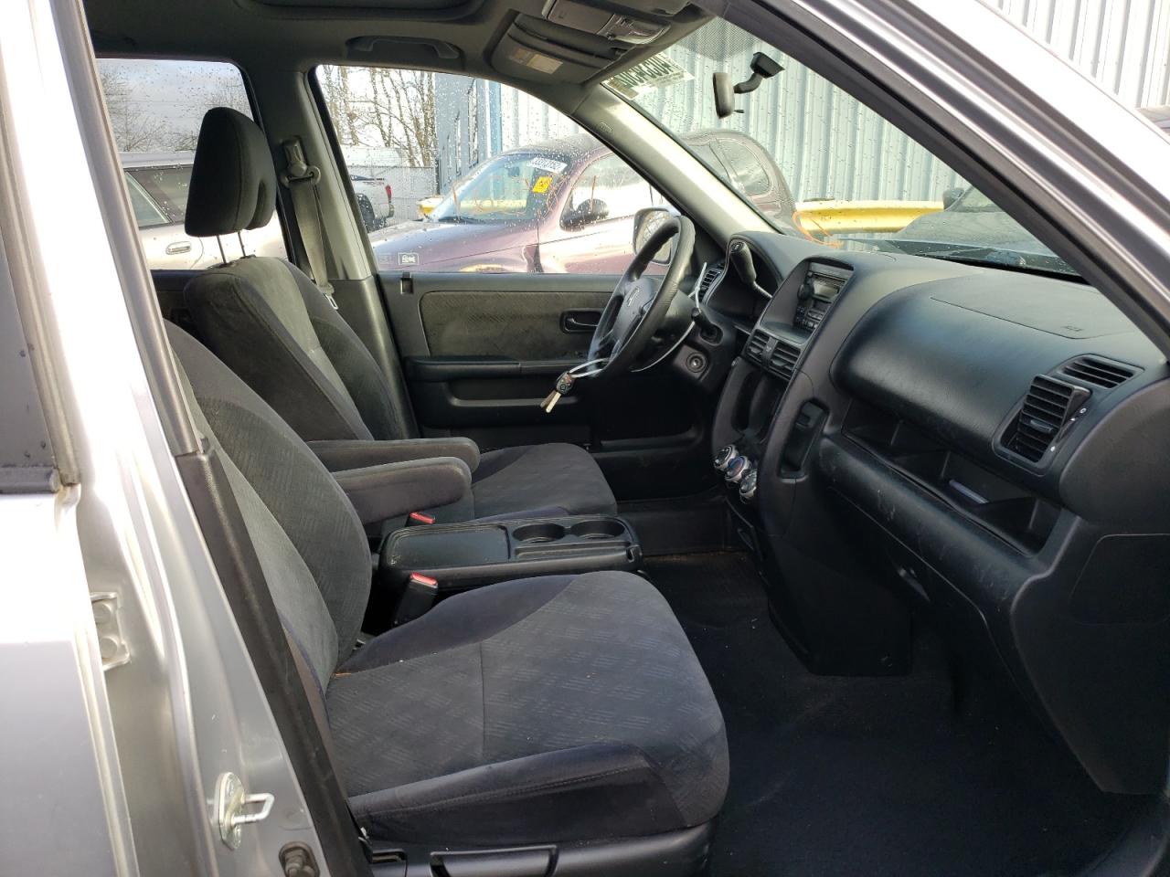 Photo 5 from auction – 2005 HONDA CR-V EX with VIN JHLRD78895C054596