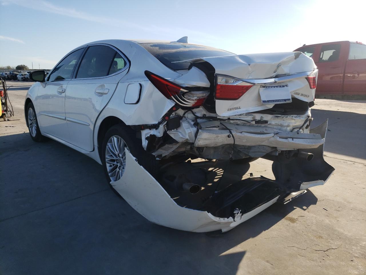 Foto 3 de la subasta – 2015 LEXUS ES 350 con VIN JTHBK1GG3F2177309
