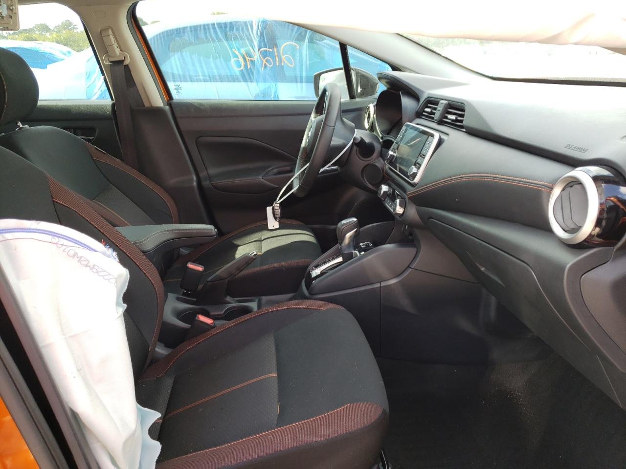 Photo 5 from auction – 2020 NISSAN VERSA SR with VIN 3N1CN8FV1LL895279