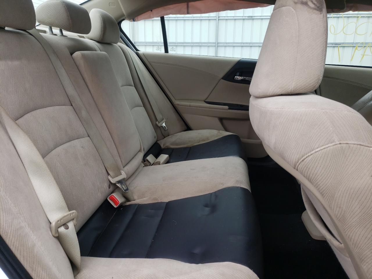 Photo 6 from auction – 2013 HONDA ACCORD EX with VIN 1HGCR2F75DA017882