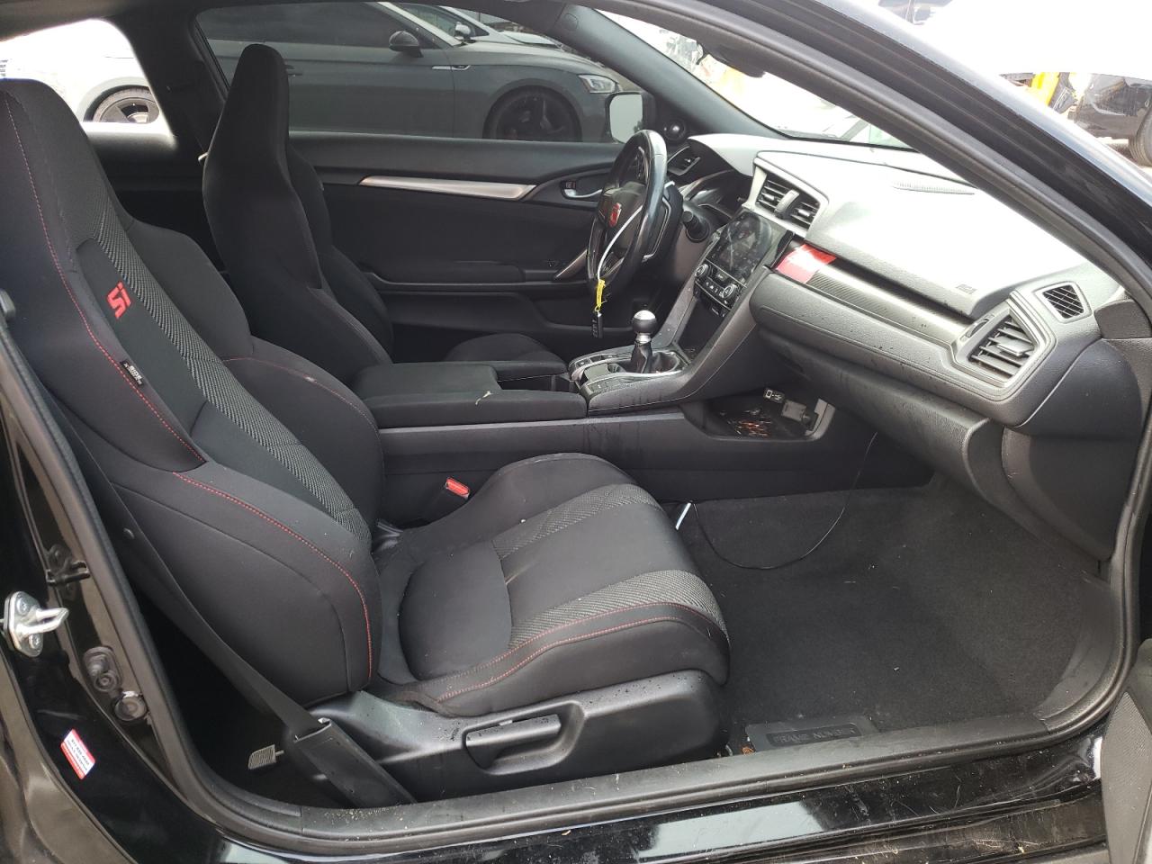 Photo 5 from auction – 2018 HONDA CIVIC SI with VIN 2HGFC3A52JH757798