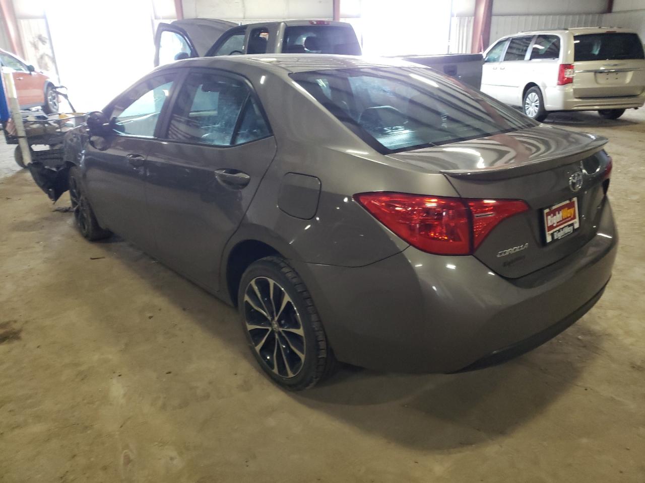 Photo 3 from auction – 2019 TOYOTA COROLLA L with VIN 2T1BURHE2KC232612