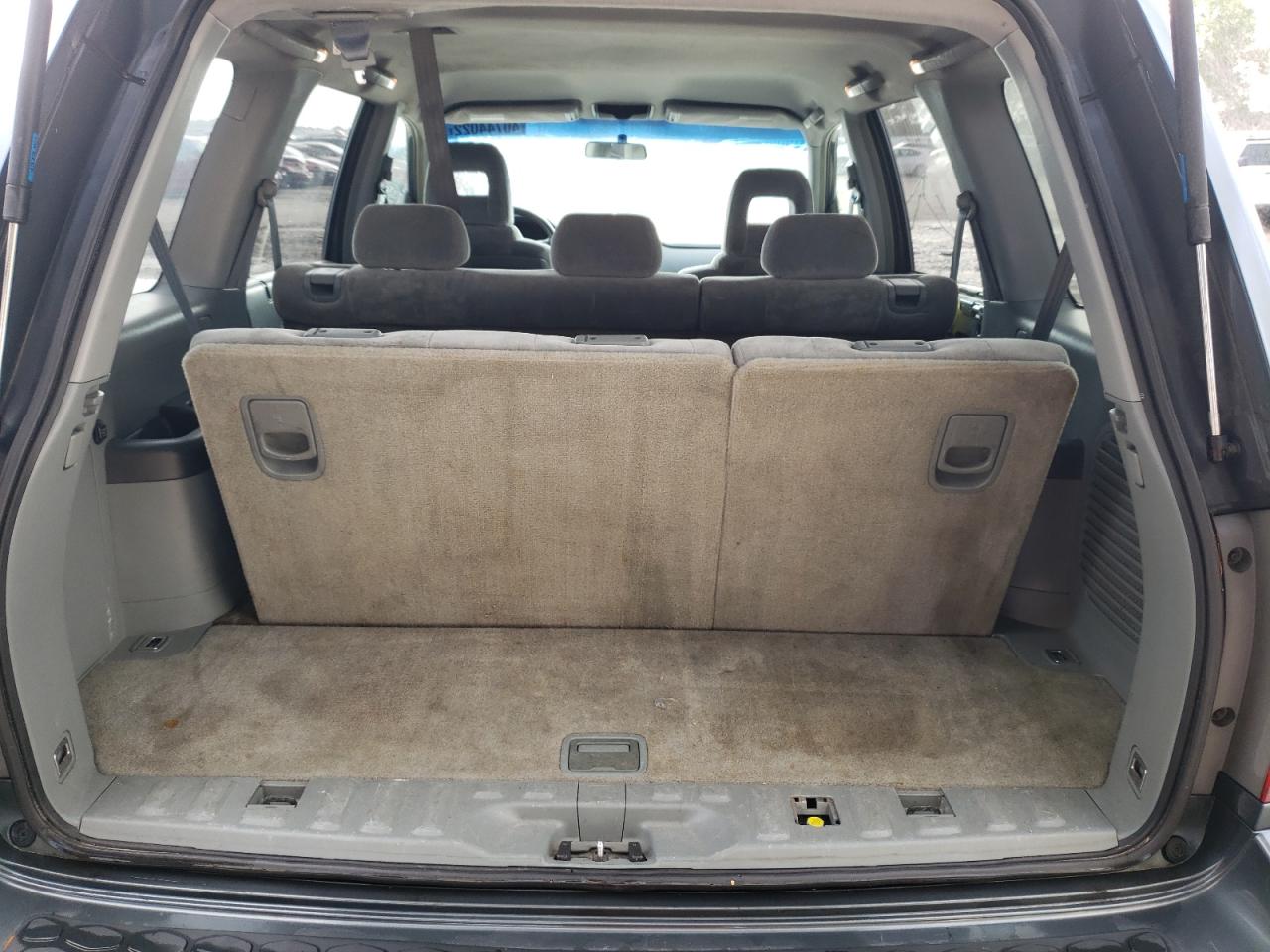 Photo 9 from auction – 2004 HONDA PILOT EX with VIN 5FNYF18454B009668