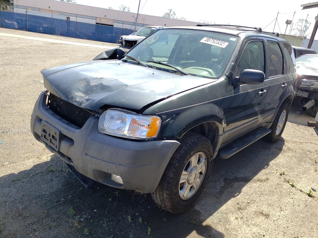 Photo 2 from auction – 2003 FORD ESCAPE XLT with VIN 1FMCU93163KC17843