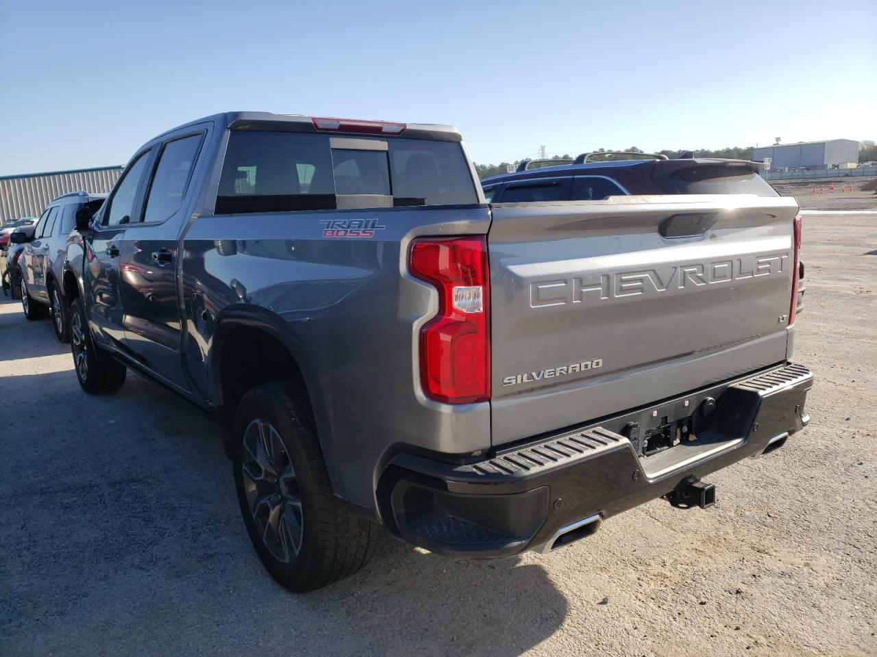 Photo 3 from auction – 2021 CHEVROLET SILVERADO with VIN 1GCPYFED6MZ156387