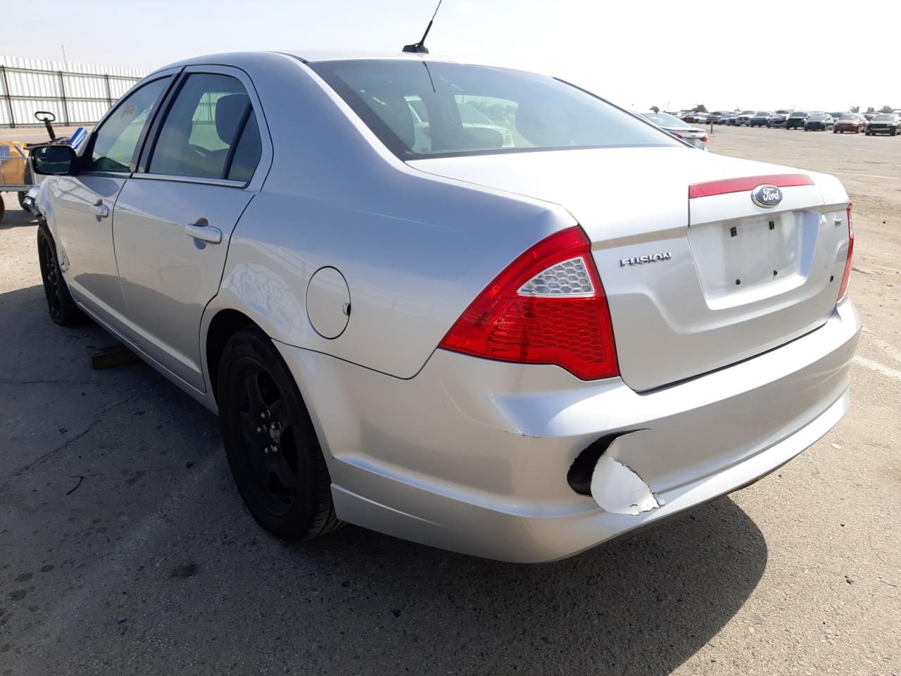 Photo 3 from auction – 2011 FORD FUSION SE with VIN 3FAHP0HA9BR244377