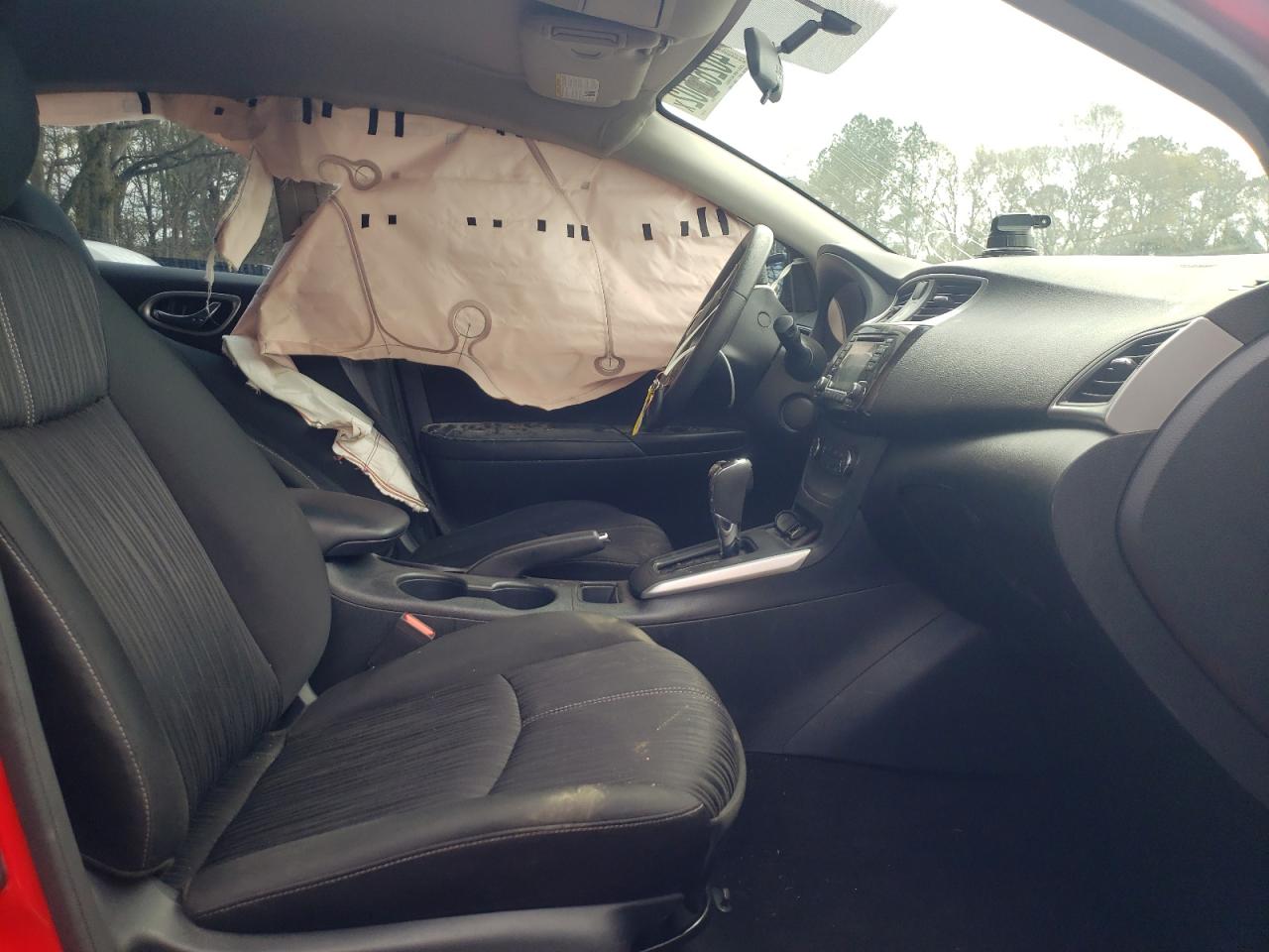 Photo 5 from auction – 2017 NISSAN SENTRA S with VIN 3N1AB7AP7HL686798