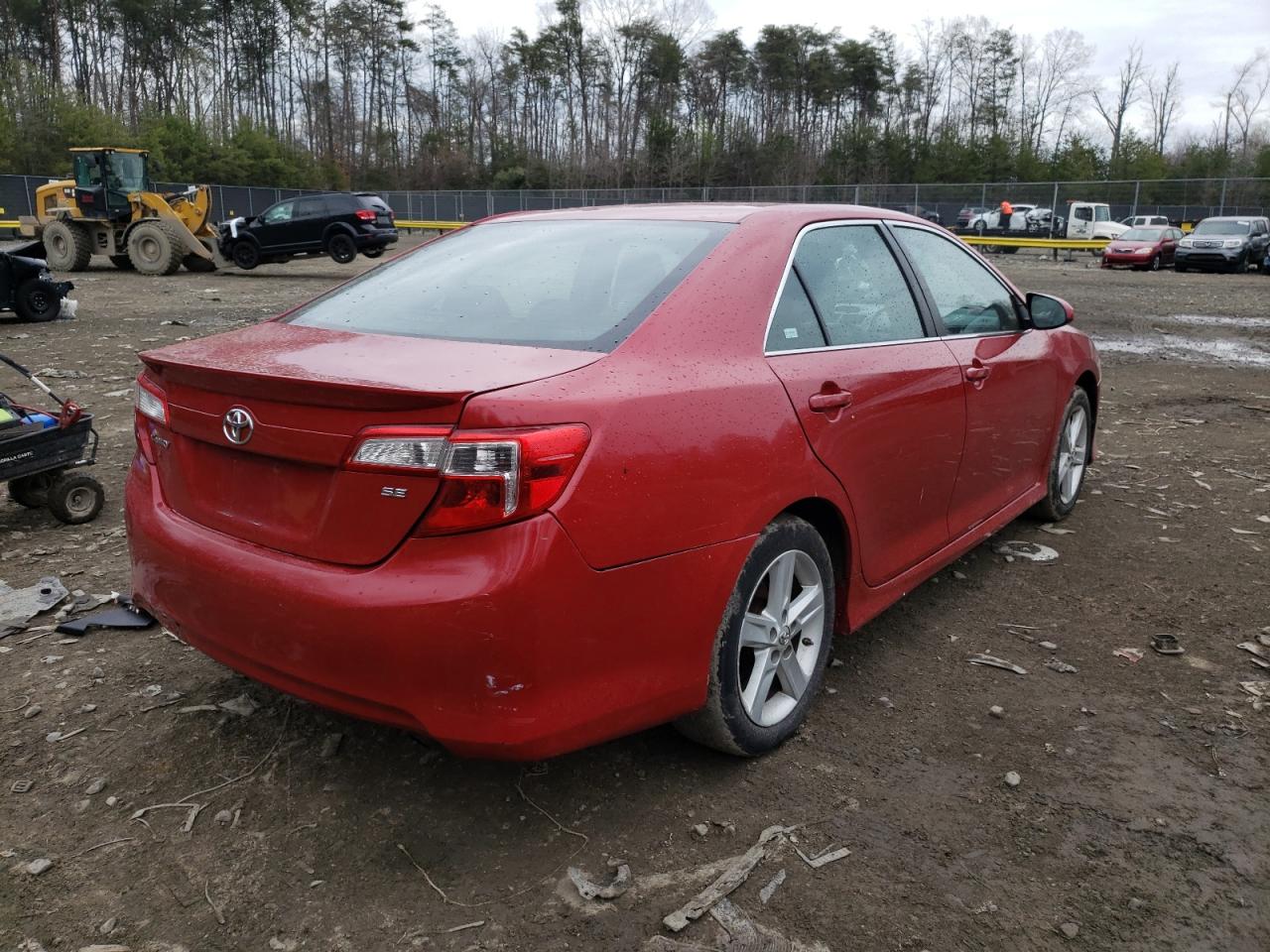 Photo 4 from auction – 2013 TOYOTA CAMRY L with VIN 4T1BF1FK7DU704499