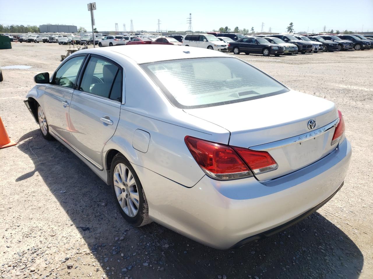 Photo 3 from auction – 2011 TOYOTA AVALON BAS with VIN 4T1BK3DB5BU392190