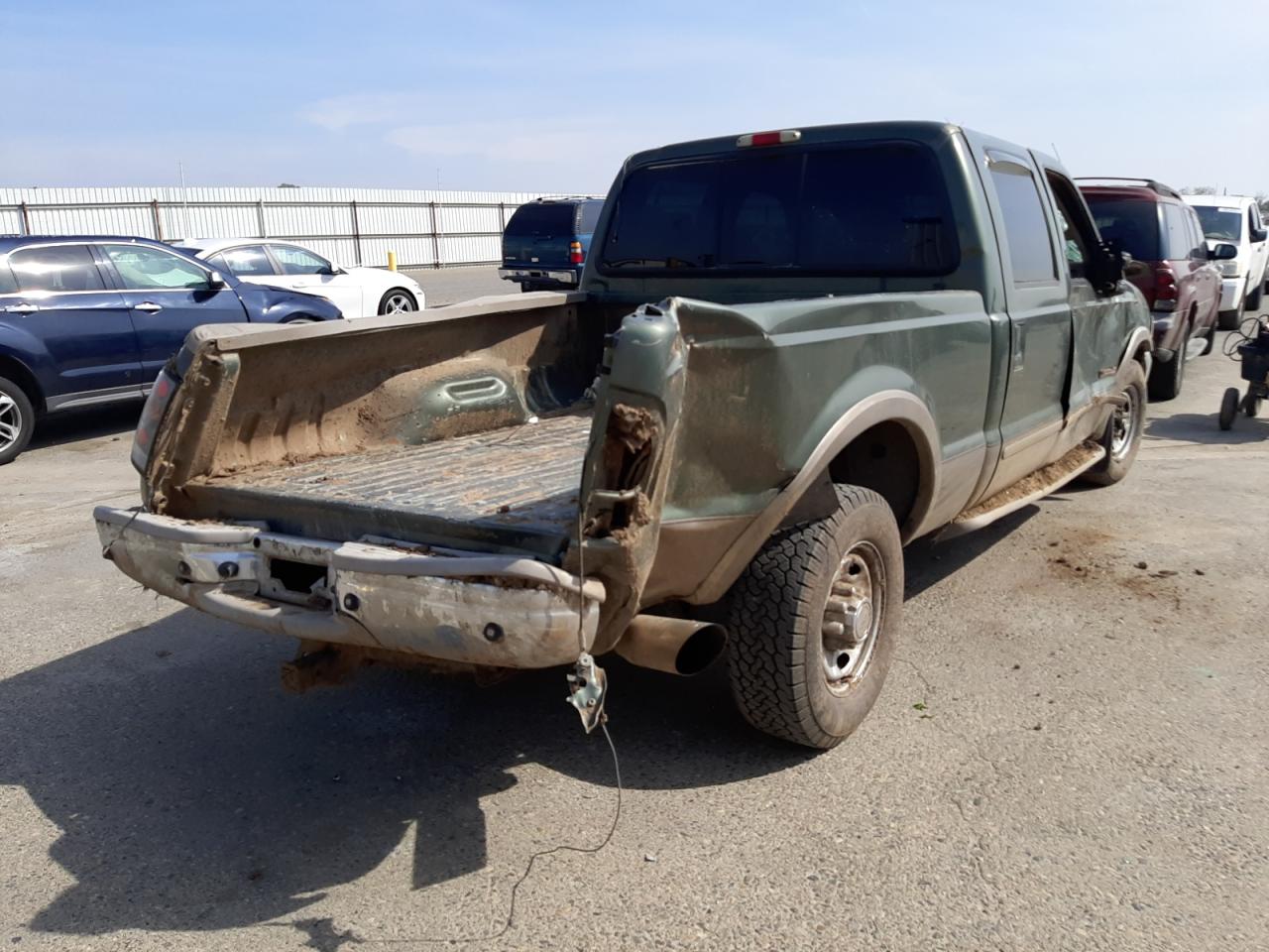 Photo 4 from auction – 2003 FORD F250 SUPER with VIN 1FTNW20P83EC85695