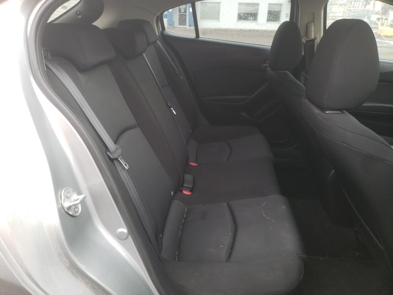 Photo 6 from auction – 2014 MAZDA 3 SPORT with VIN JM1BM1K70E1101408