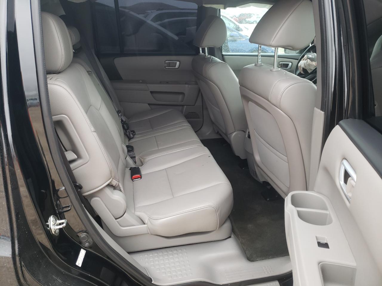 Photo 6 from auction – 2015 HONDA PILOT EXL with VIN 5FNYF4H52FB024206