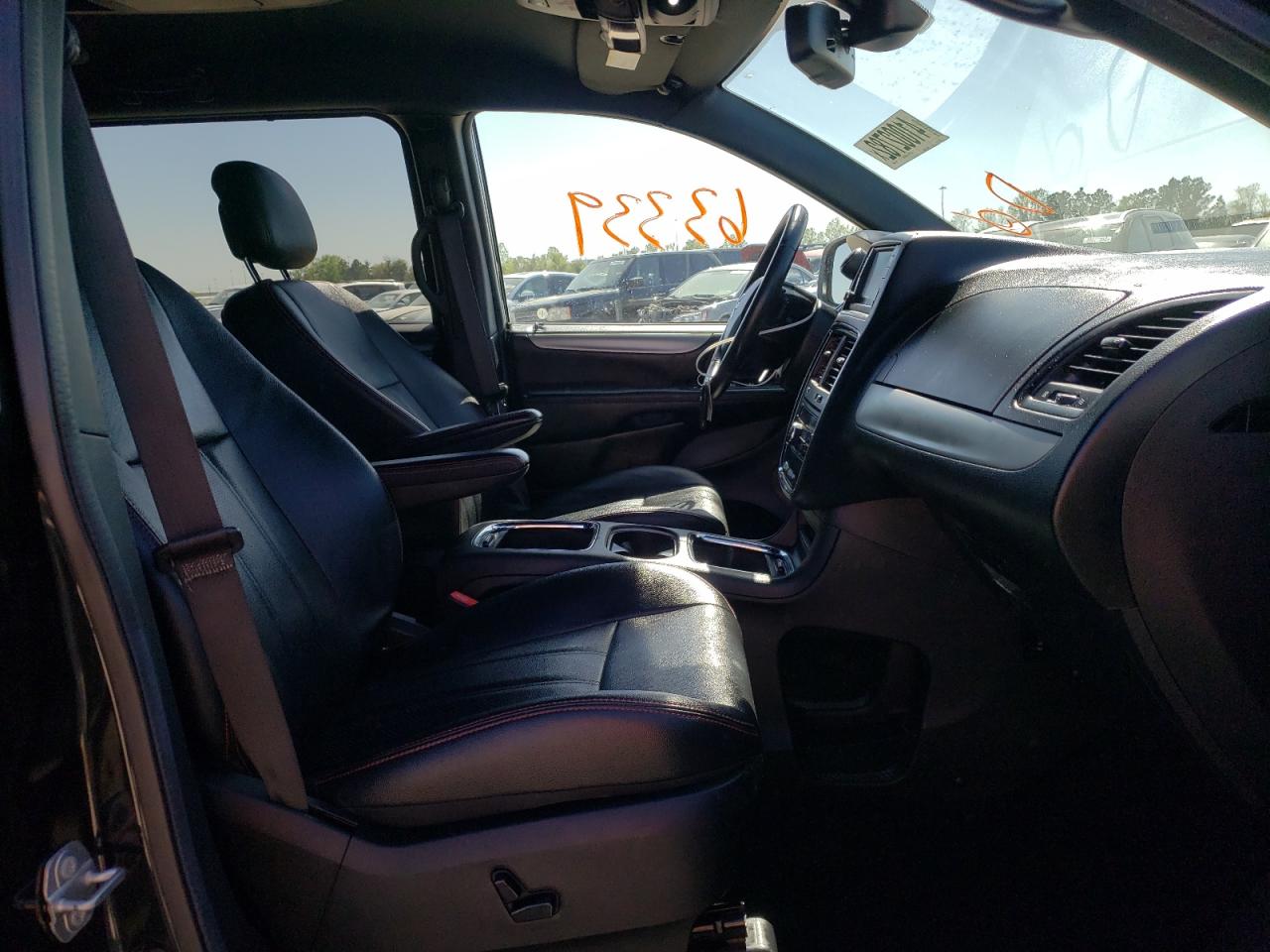 Photo 5 from auction – 2019 DODGE GRAND CARA with VIN 2C4RDGEG2KR533907