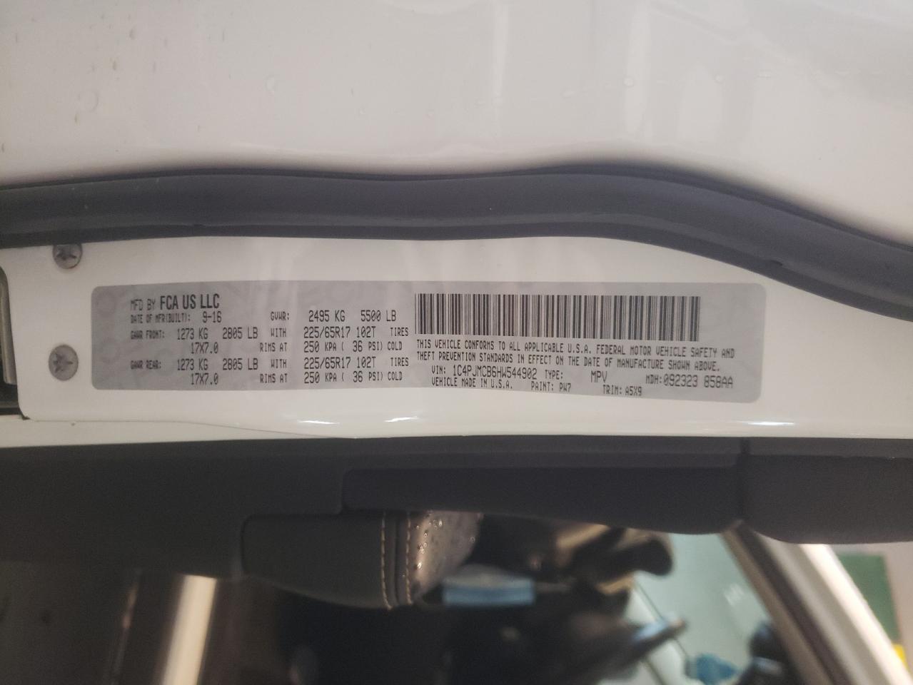 Photo 10 from auction – 2017 JEEP CHEROKEE L with VIN 1C4PJMCB6HW544902