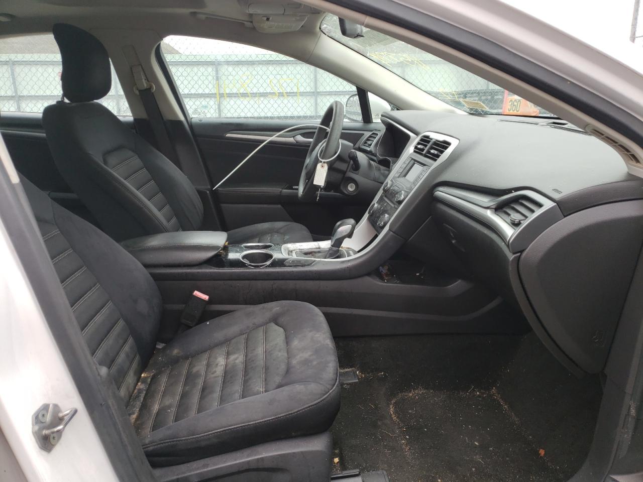 Photo 5 from auction – 2013 FORD FUSION SE with VIN 3FA6P0H70DR115779