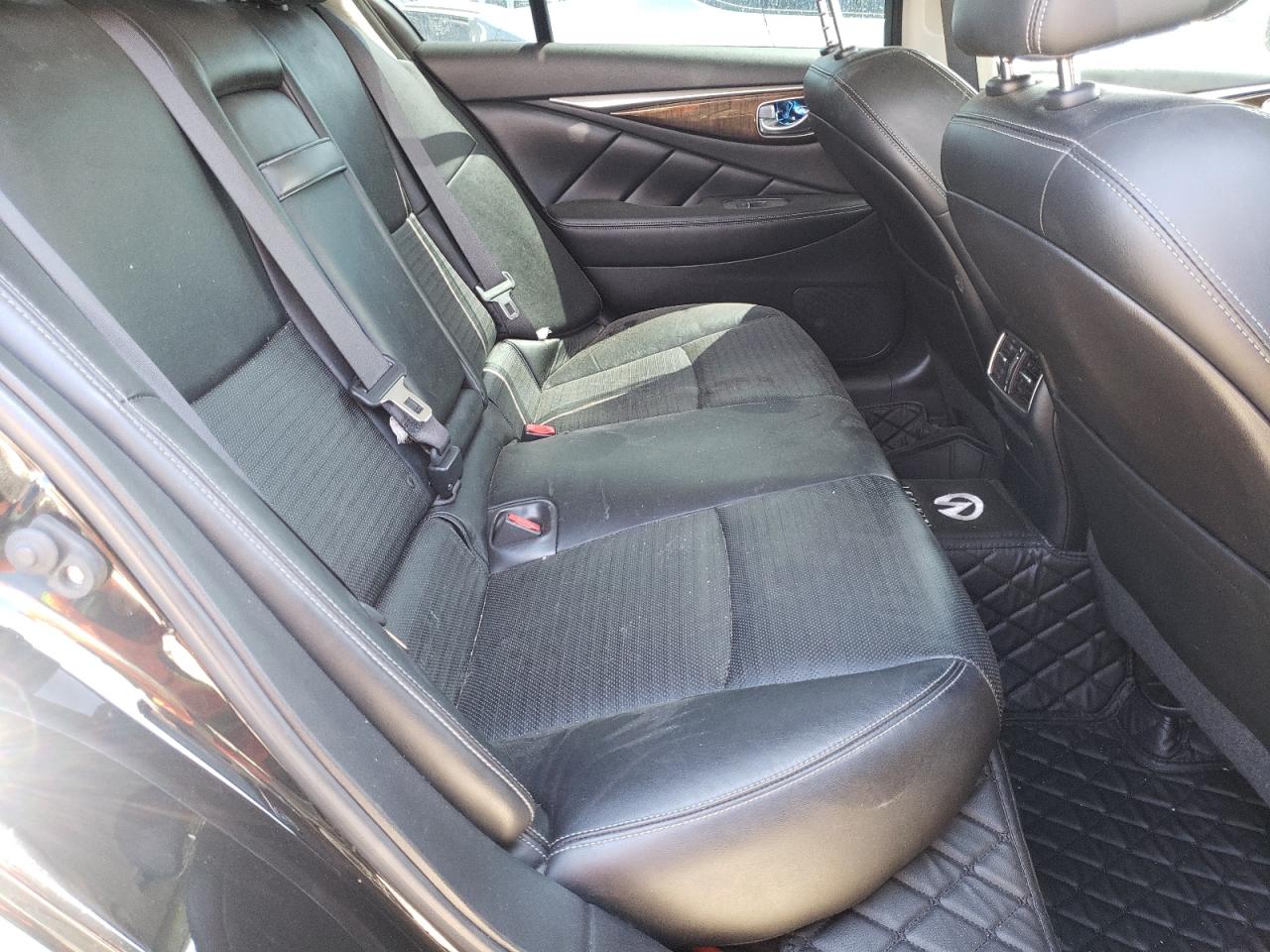 Photo 6 from auction – 2015 INFINITI Q50 BASE with VIN JN1BV7AP5FM357788