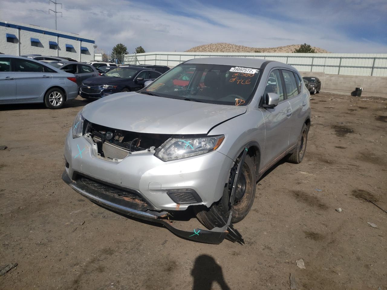 Photo 2 from auction – 2015 NISSAN ROGUE S with VIN KNMAT2MT3FP580663