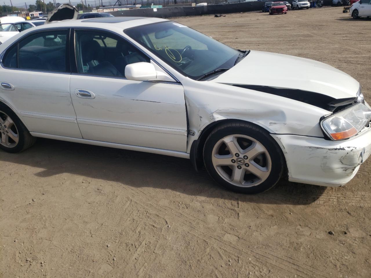 Photo 9 from auction – 2002 ACURA 3.2TL TYPE with VIN 19UUA56882A002182