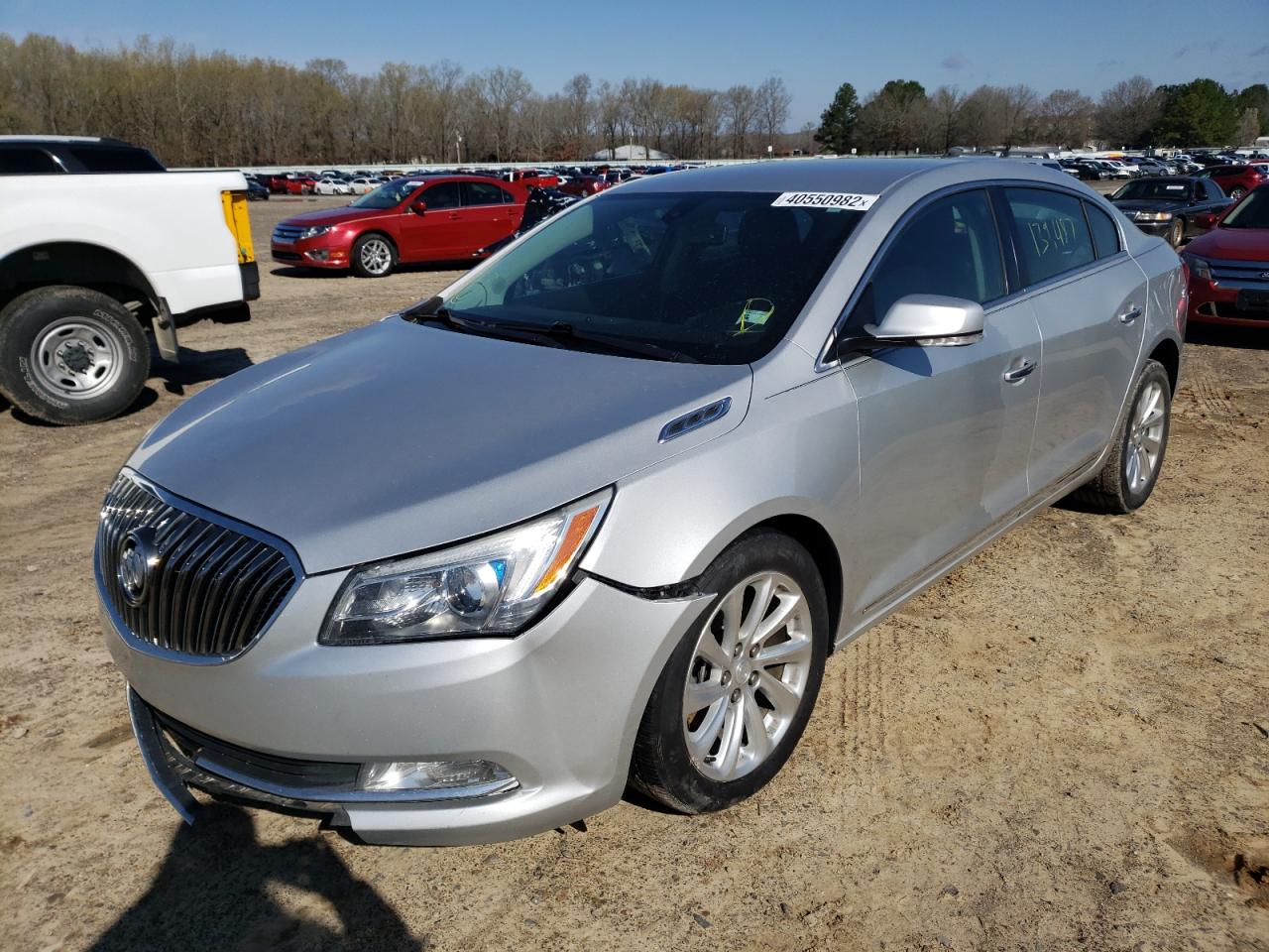 Photo 2 from auction – 2015 BUICK LACROSSE with VIN 1G4GB5G33FF130765