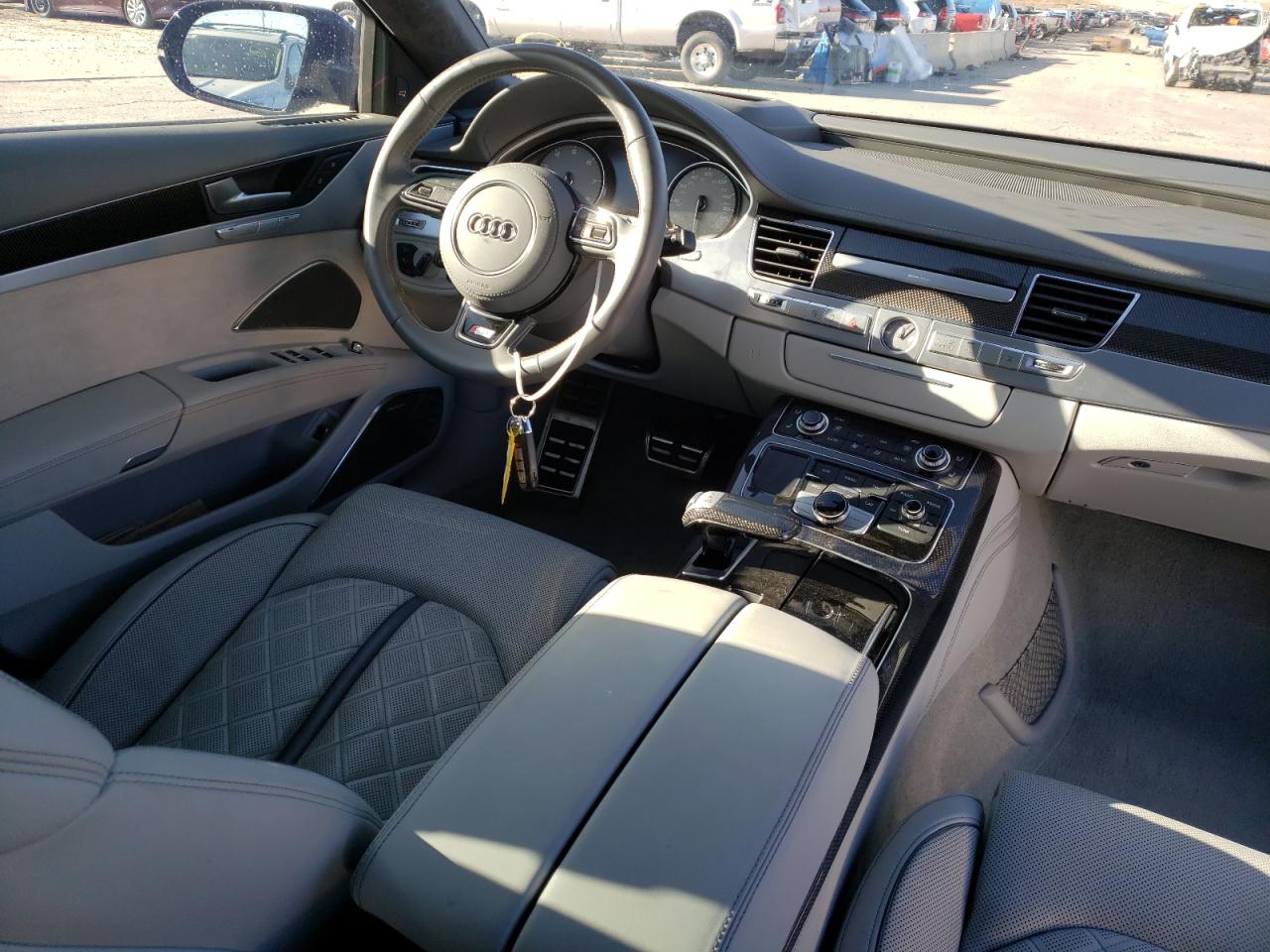 Photo 9 from auction – 2017 AUDI S8 PLUS QU with VIN WUAJ5AFD7HN900014