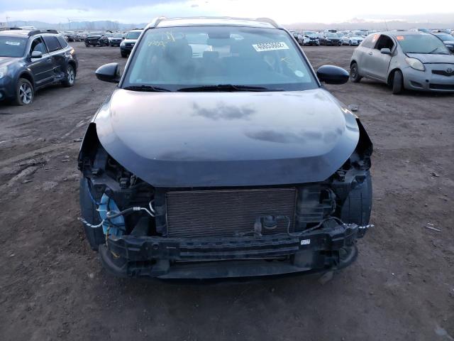 Photo 9 from auction – 2017 HYUNDAI TUCSON LIM with VIN KM8J3CA42HU315736