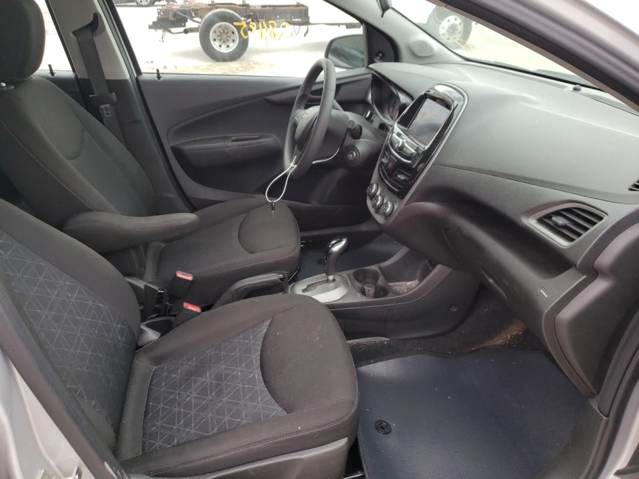 Photo 5 from auction – 2020 CHEVROLET SPARK LS with VIN KL8CB6SA0LC429683