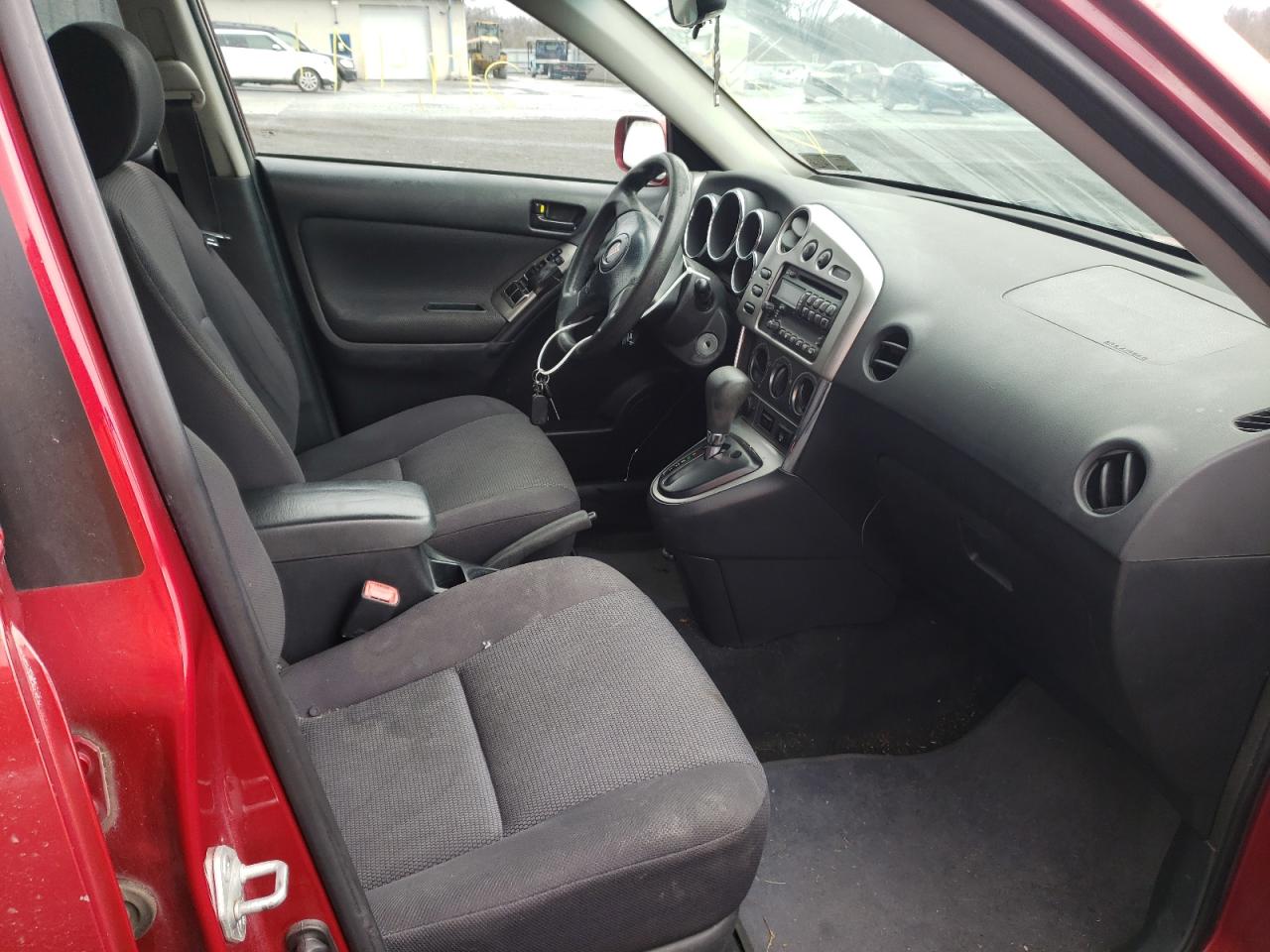 Photo 5 from auction – 2005 PONTIAC VIBE with VIN 5Y2SL63835Z425669