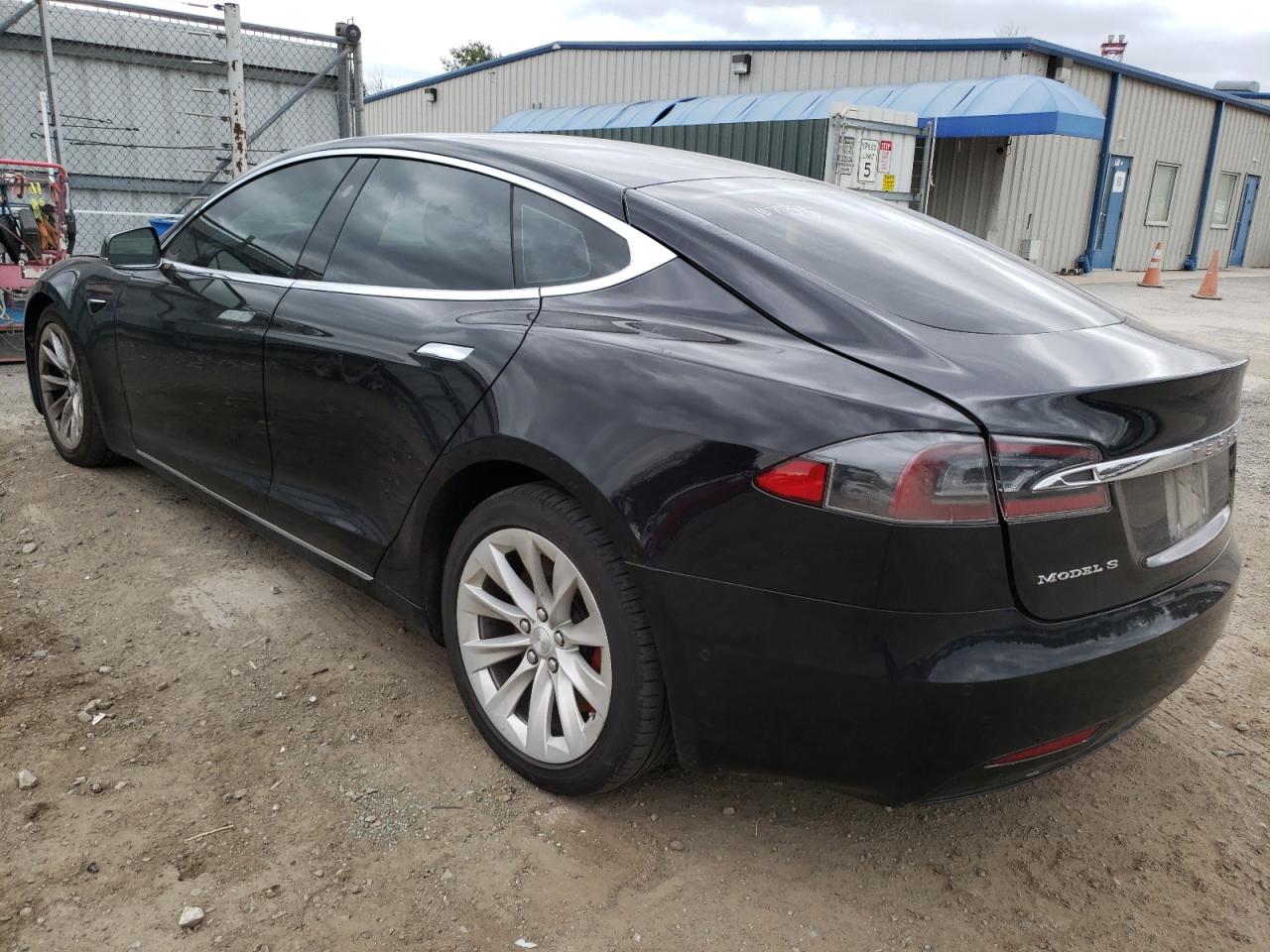 Photo 3 from auction – 2017 TESLA MODEL S with VIN 5YJSA1E21HF198560