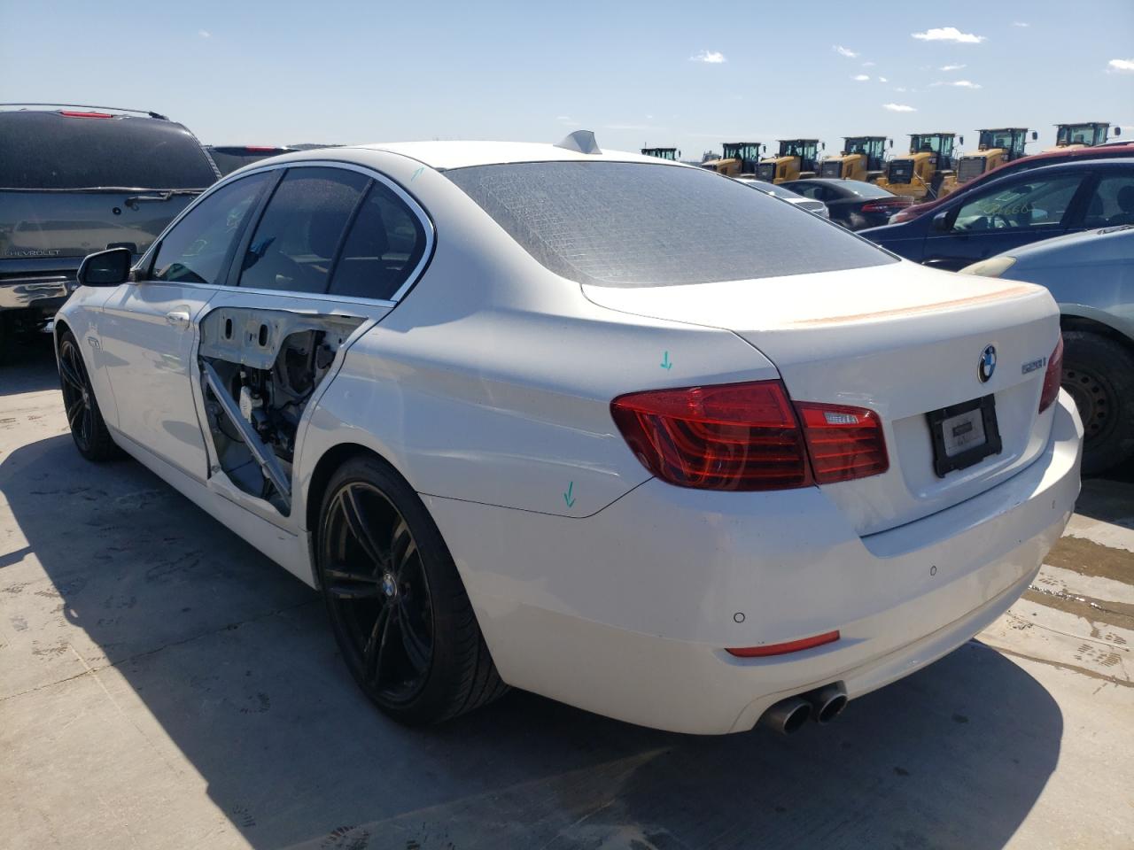 Photo 3 from auction – 2015 BMW 528 I with VIN WBA5A5C54FD512771