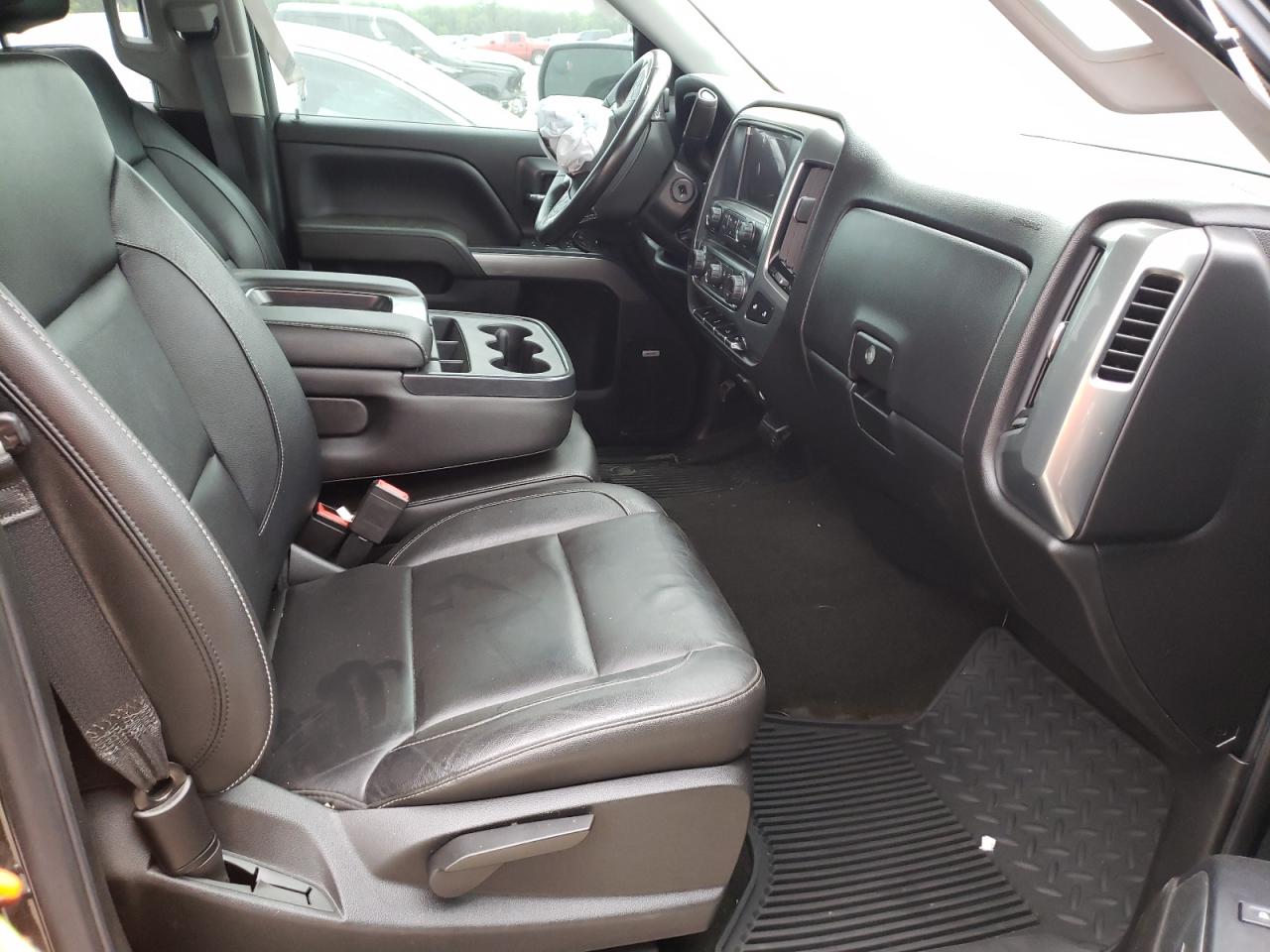 Photo 5 from auction – 2018 CHEVROLET SILVERADO with VIN 1GCRCREC4JZ114926