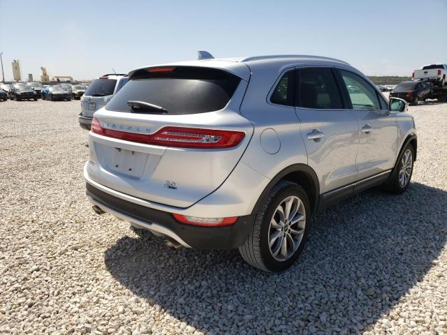 Photo 4 from auction – 2016 LINCOLN MKC SELECT with VIN 5LMCJ2C91GUJ12169