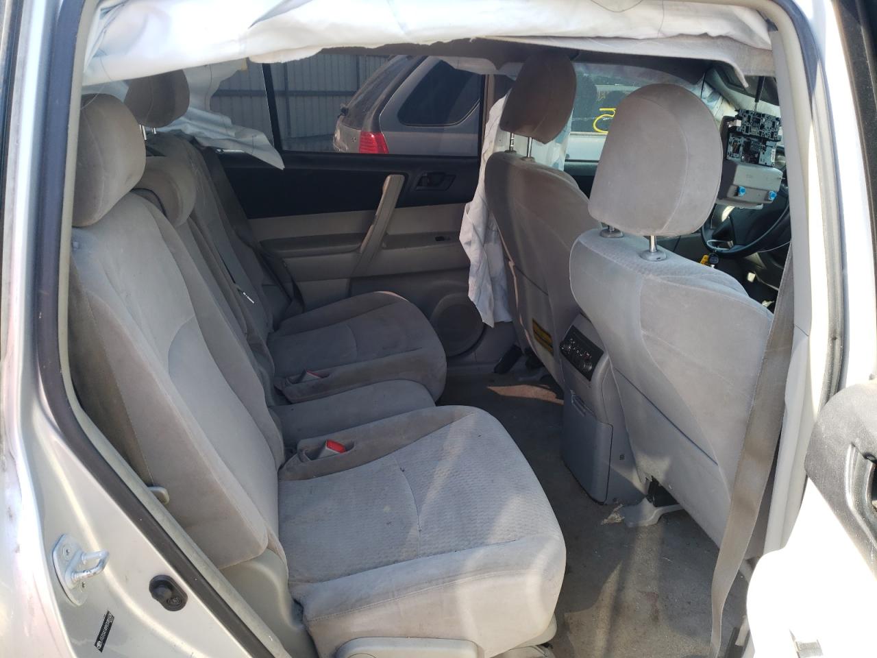 Photo 6 from auction – 2009 TOYOTA HIGHLANDER with VIN JTEDS41A992085508
