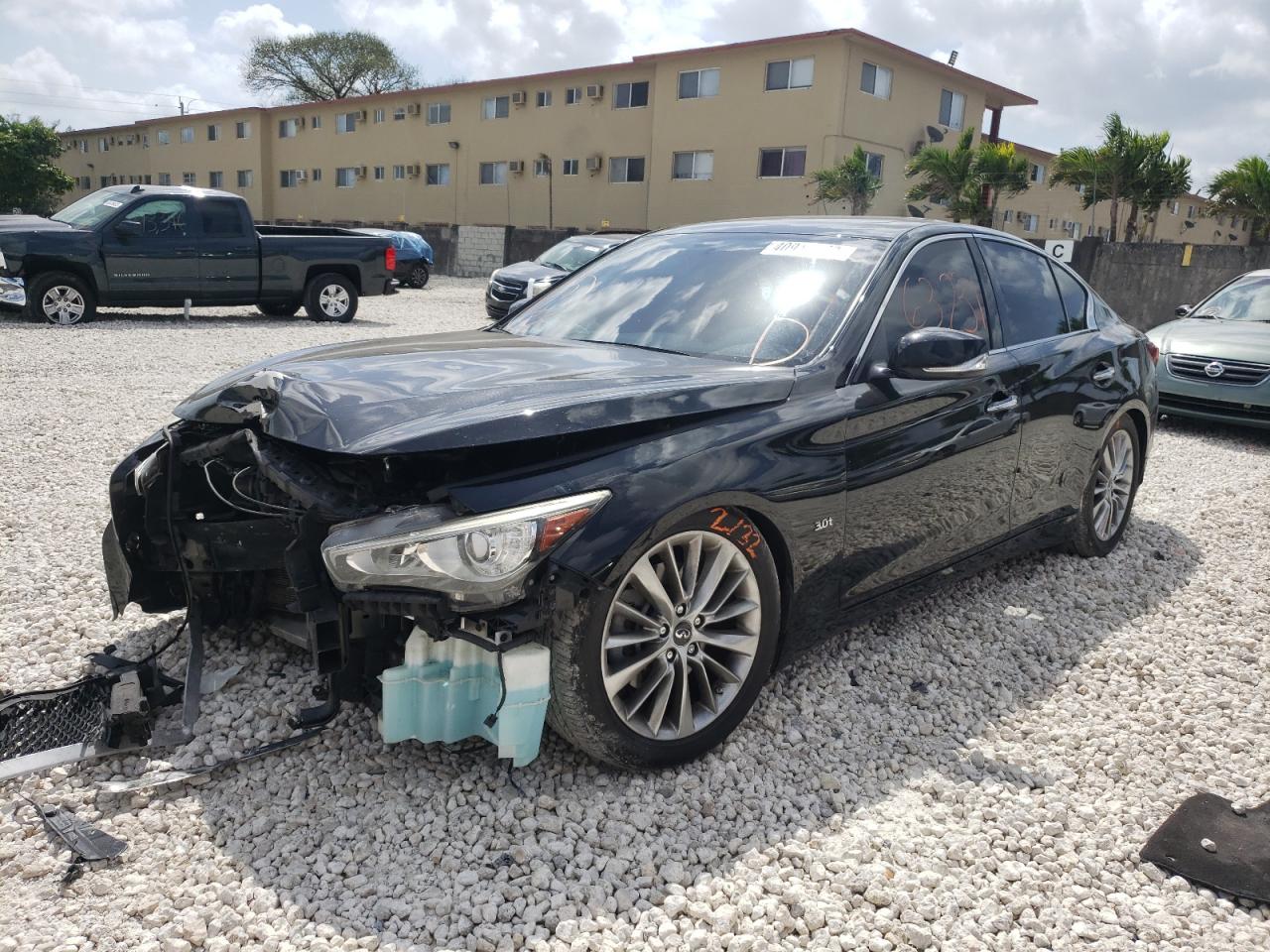 Photo 2 from auction – 2017 INFINITI Q50 PREMIU with VIN JN1EV7AP3HM738992