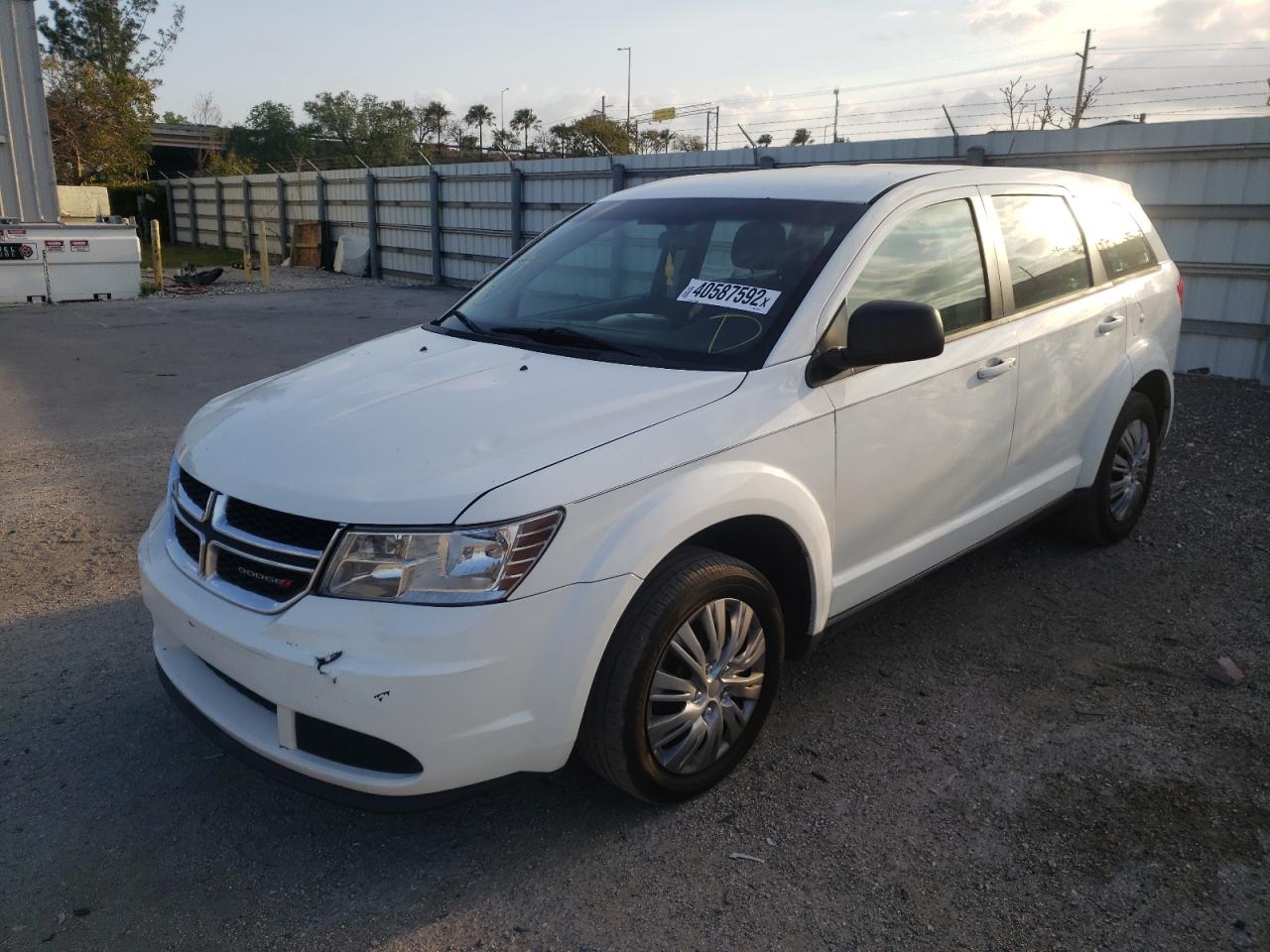 Photo 2 from auction – 2014 DODGE JOURNEY SE with VIN 3C4PDCAB0ET276757