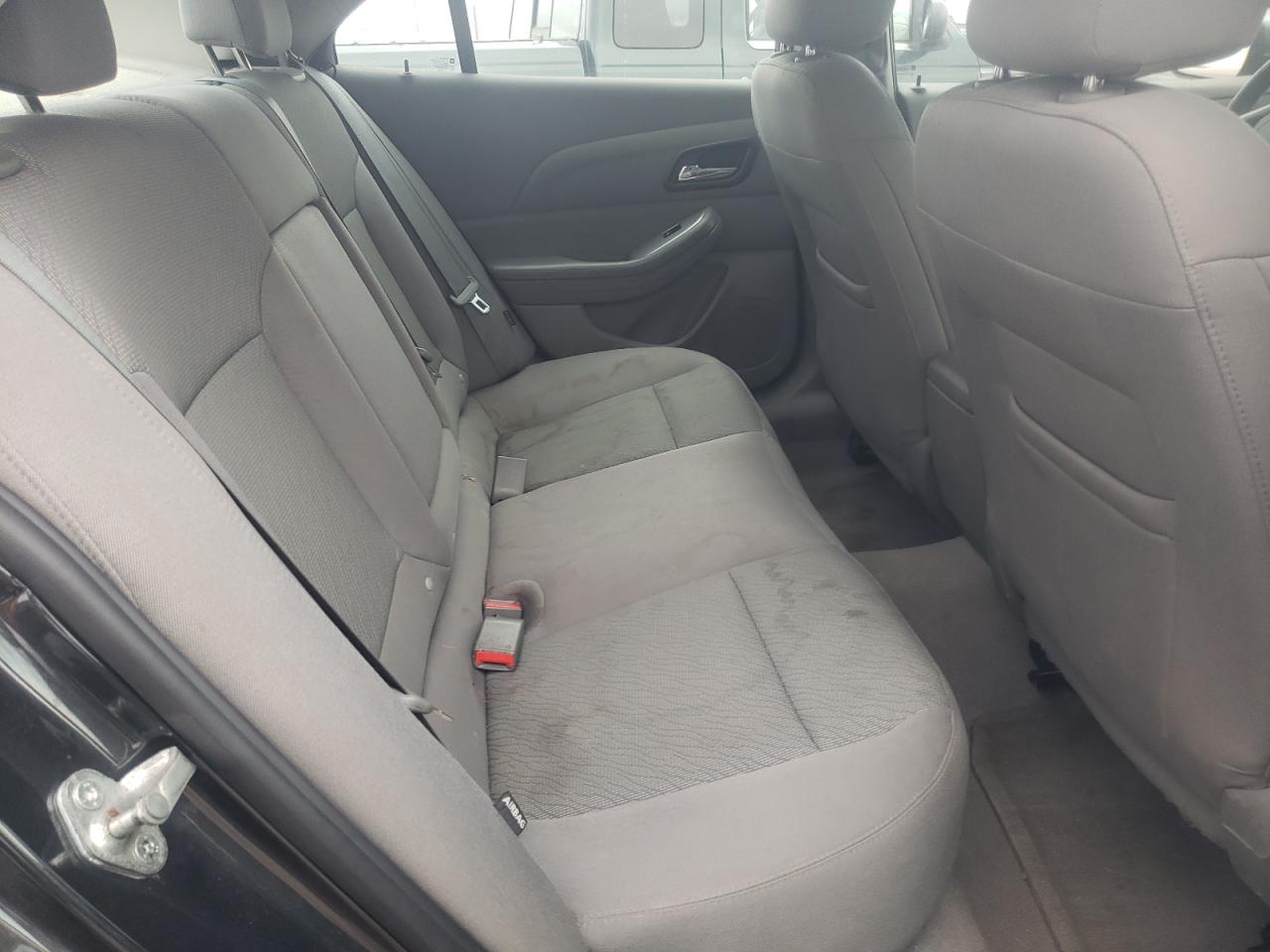 Photo 6 from auction – 2014 CHEVROLET MALIBU LS with VIN 1G11B5SL4EF272647