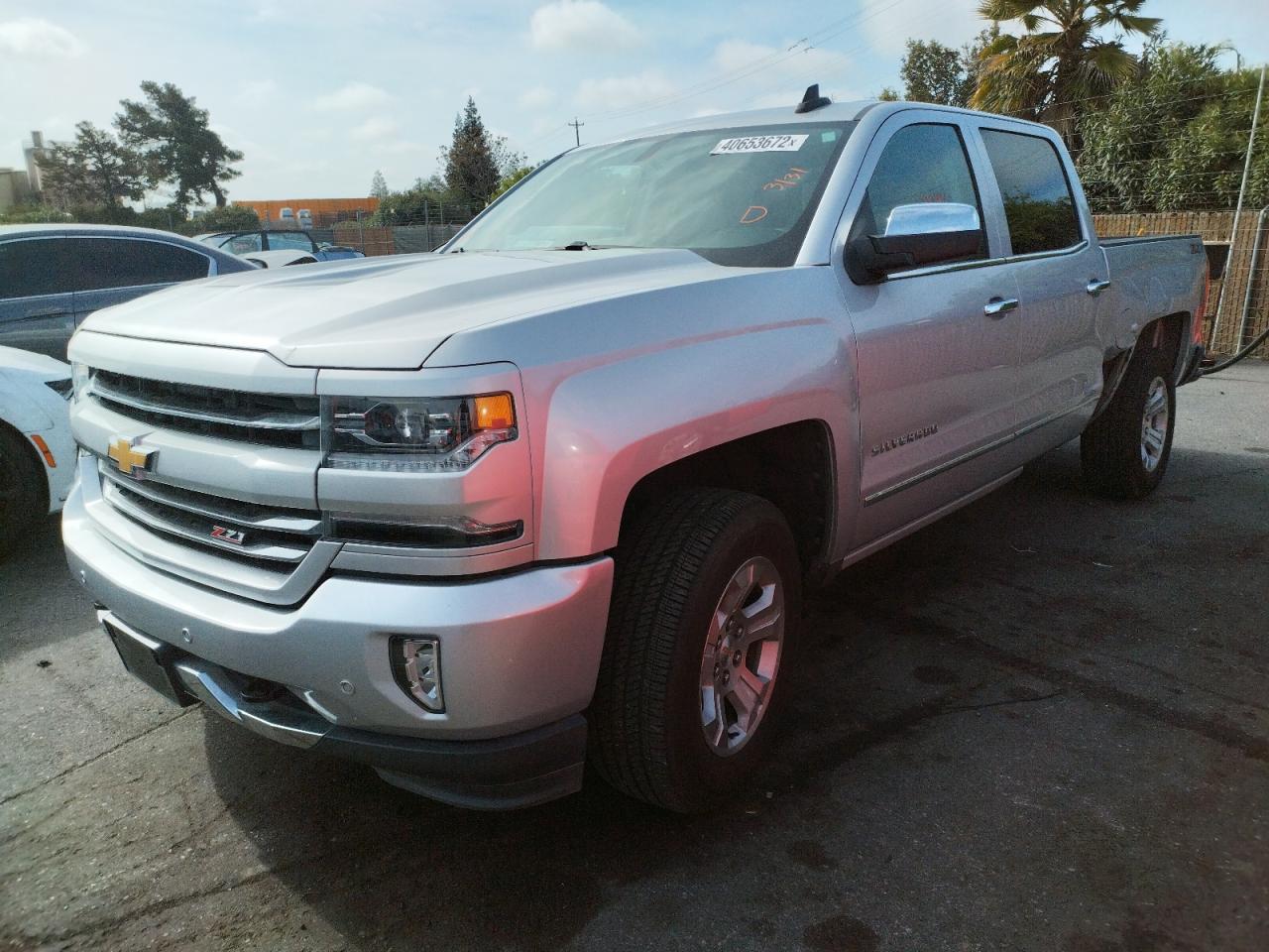 Photo 2 from auction – 2017 CHEVROLET SILVERADO with VIN 3GCUKSEC6HG406463