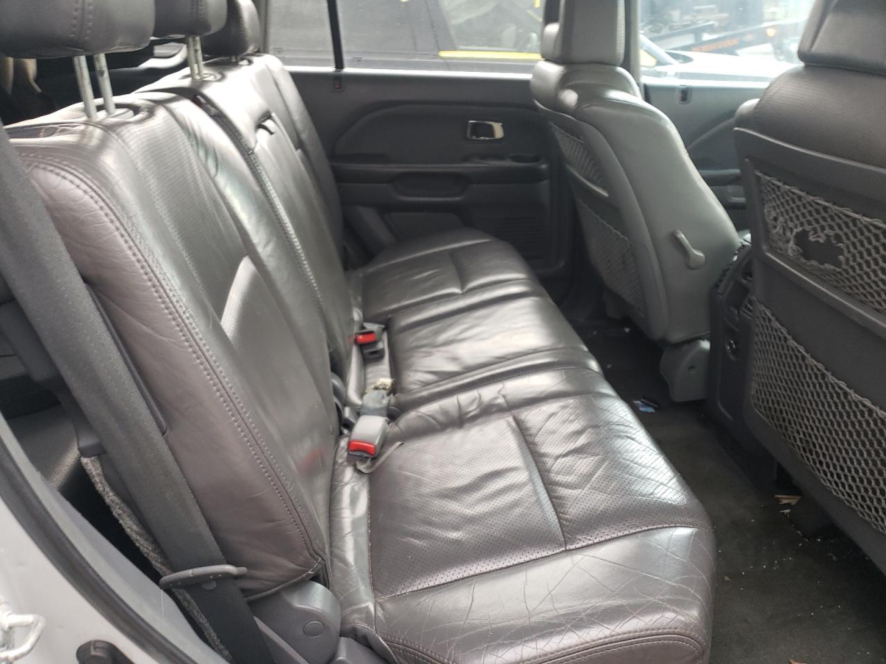 Photo 6 from auction – 2003 HONDA PILOT EXL with VIN 2HKYF18503H601620