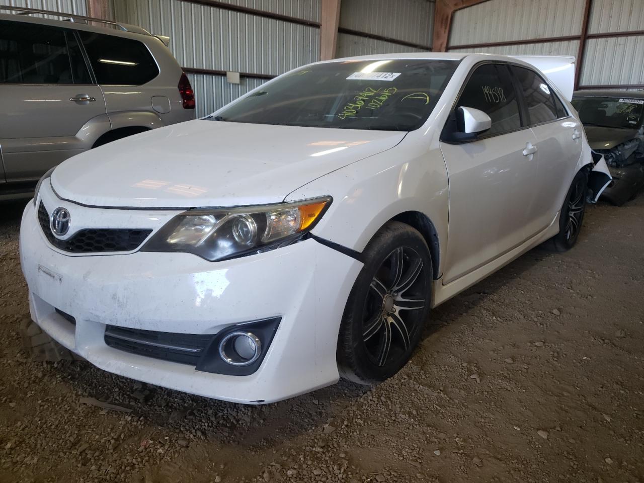 Photo 2 from auction – 2012 TOYOTA CAMRY BASE with VIN 4T1BF1FKXCU102615